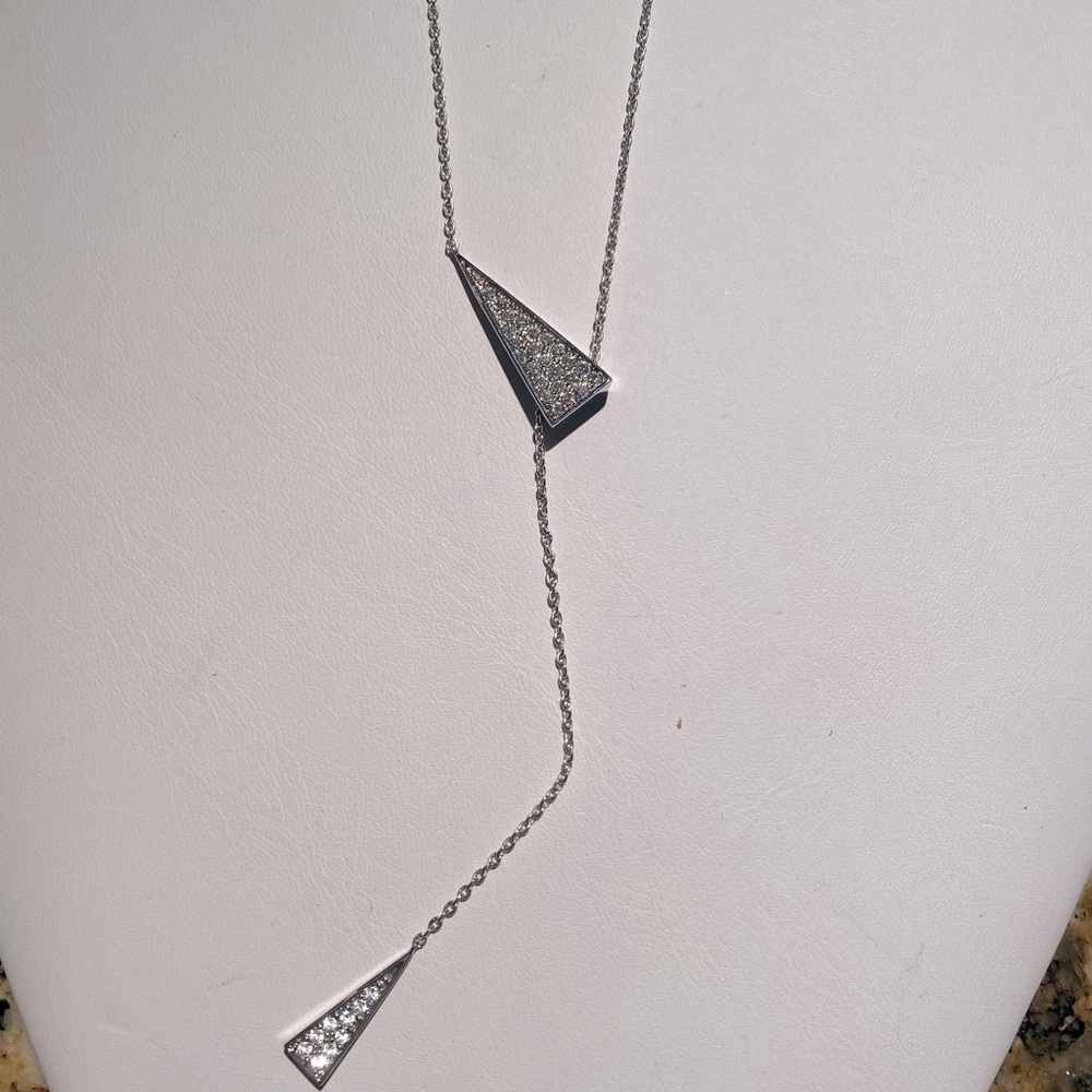 Touchstone crystal slider necklace - like new